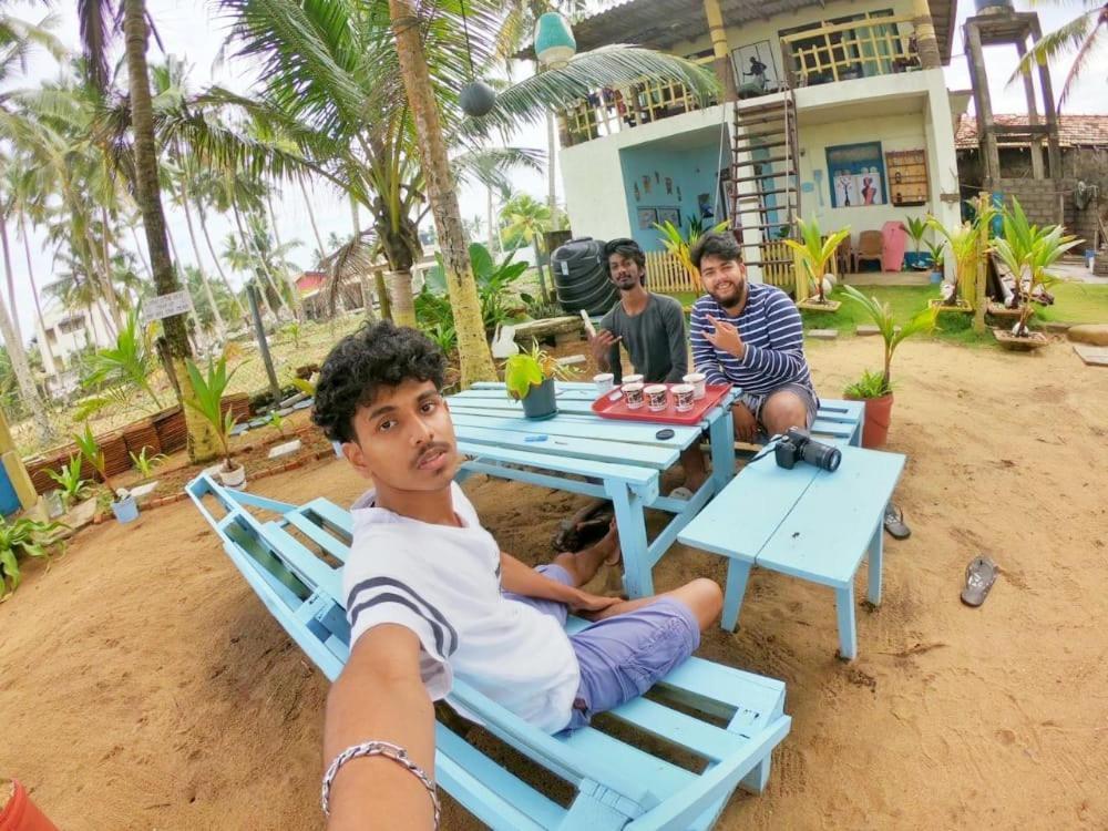 Ramya Ru Beach Home 高尔 外观 照片