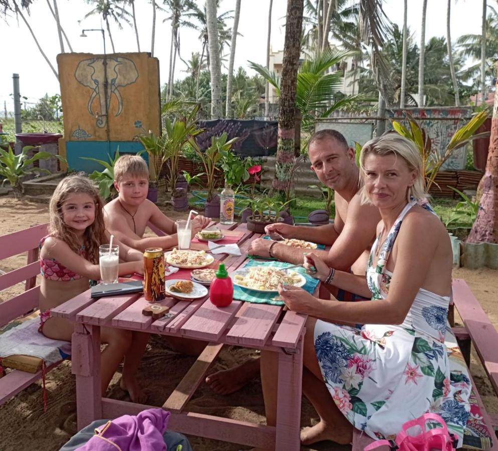 Ramya Ru Beach Home 高尔 外观 照片