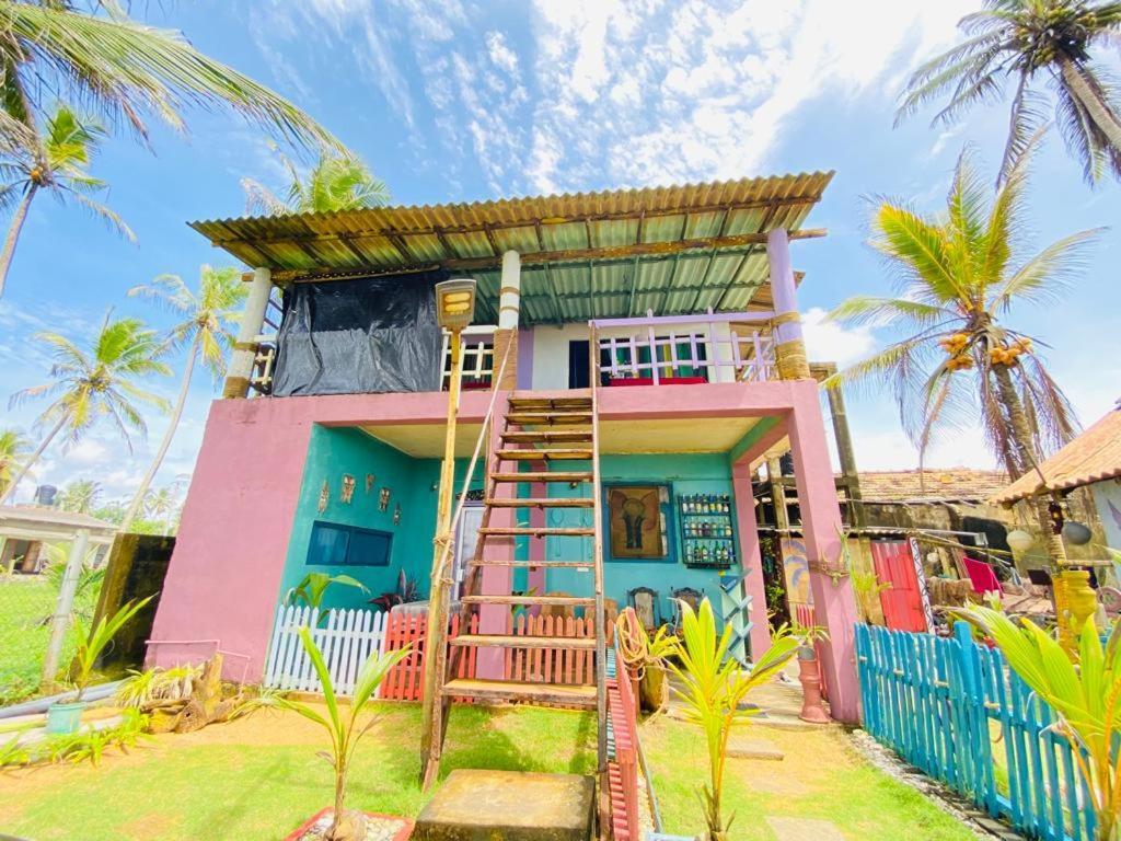 Ramya Ru Beach Home 高尔 外观 照片