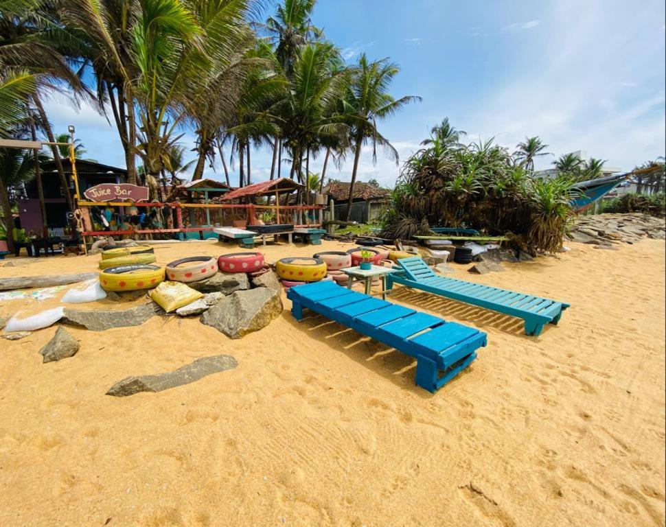 Ramya Ru Beach Home 高尔 外观 照片