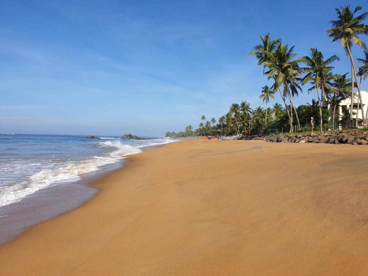 Ramya Ru Beach Home 高尔 外观 照片